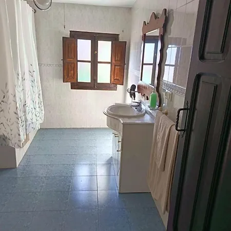 4 - El Convento Country house *